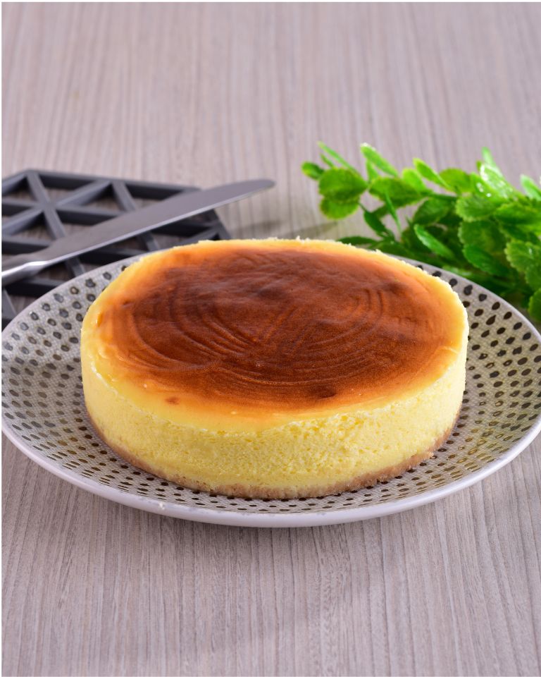 6'' German Cheese Cake (+/-350g)